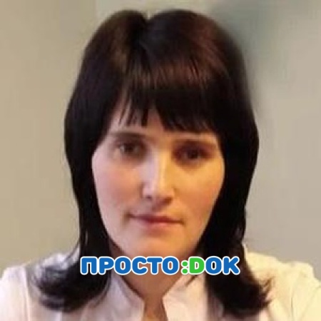 На фото Кадырова Зарина Мунировна