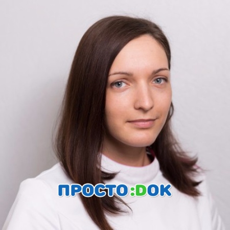 На фото Николаенкова Ирина Витальевна