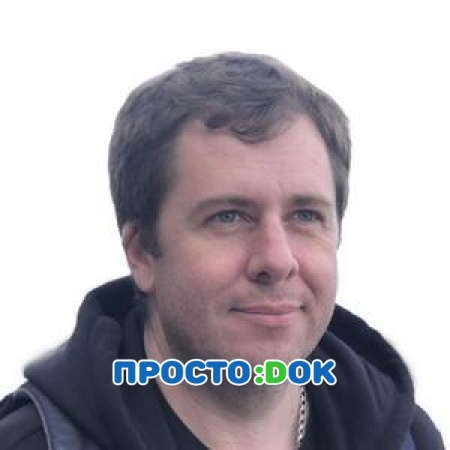 На фото Коробов Сергей Анатольевич