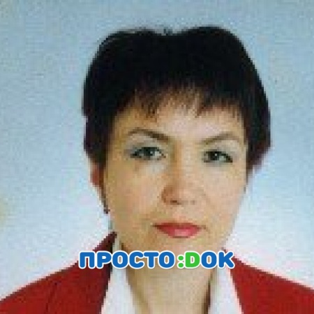 На фото Номанова Диляра Мустафаевна
