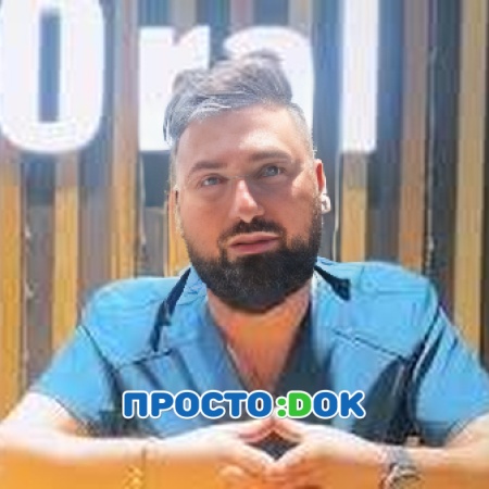 На фото Тагиров Юнус Ариповичу