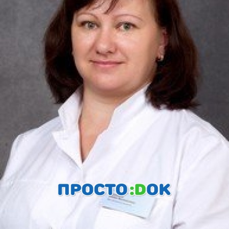 На фото Булаенко Елена Васильевна