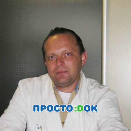 На фото Маркевич Эдуард Генрихович