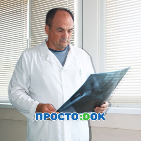 На фото Заричный Алексей Владимирович