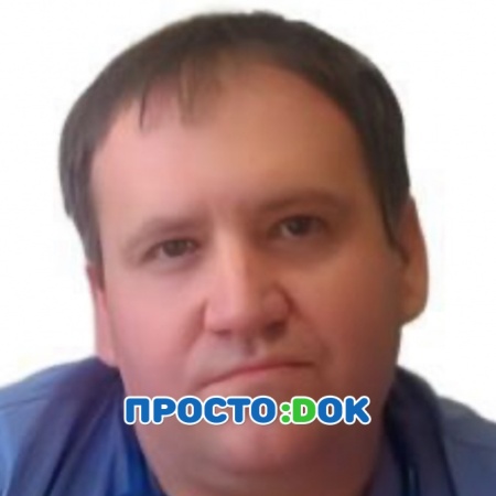 На фото Дяченко Андрей Иванович