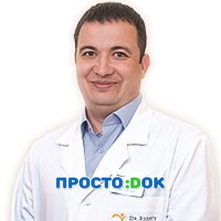 На фото Абкадыров Энвер Ибетович
