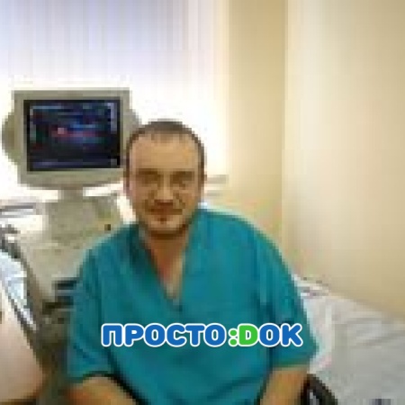 На фото Летюк Дмитрий Владимирович