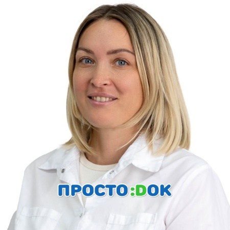 На фото Боханова Елена Николаевна