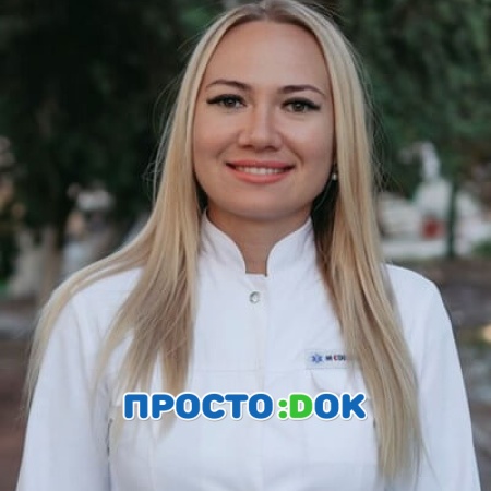 На фото Акимова Елена Евгеньевна