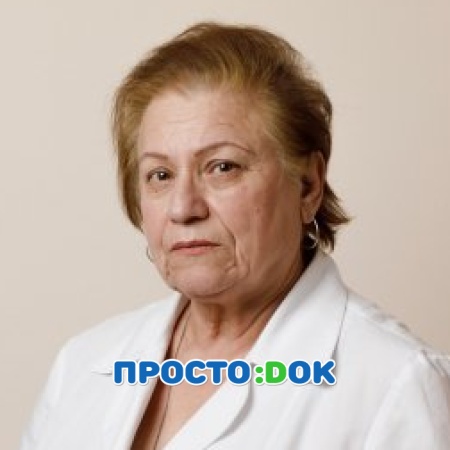 На фото Рахматова Лиля Ташпулатовна