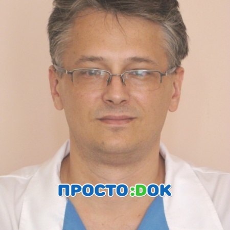 На фото Миршавка Роман Григорьевич