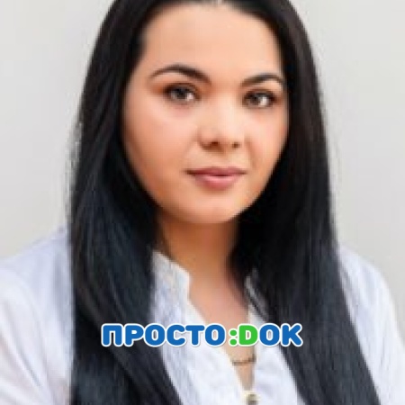 На фото Абдурашитова Ильвира Анваровна