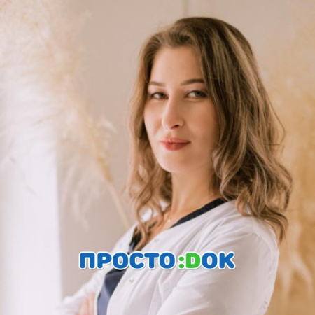 На фото Эбулисова Эмма Бахриддиновна