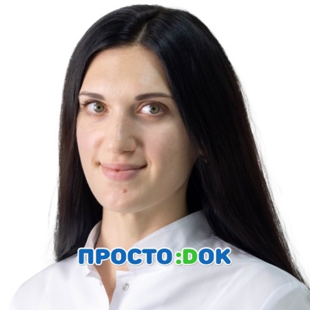 На фото Карпенко Наталья Дмитриевна