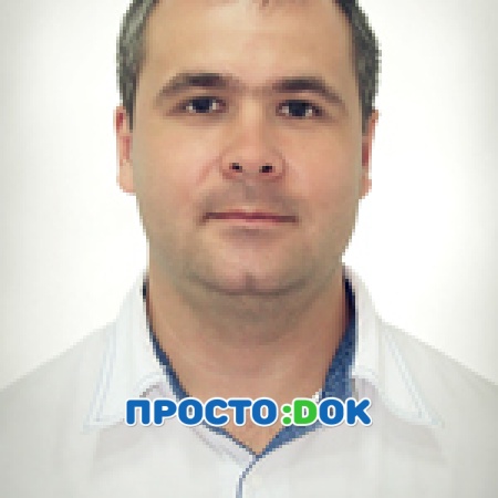 На фото Побережный Александр Викторович