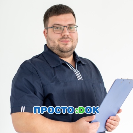 На фото Олефиренко Виталий Сергеевич