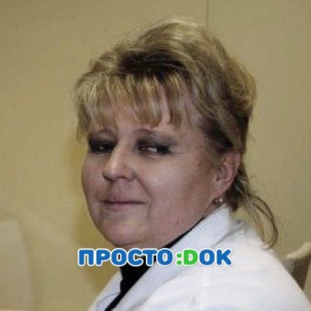 На фото Петровых Наталья Аркадьевна