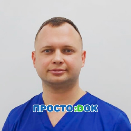 На фото Захаров Юрий Михайлович
