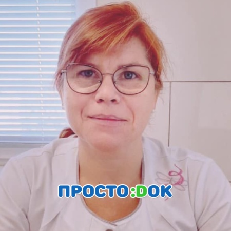 На фото Бабенкова Лидия Петровна