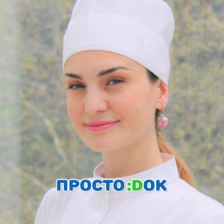На фото Бибулатова Фатима Вахидовна