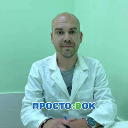 На фото Герасимович Дмитрий Юрьевич