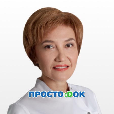 На фото Даценко Елена Николаевна