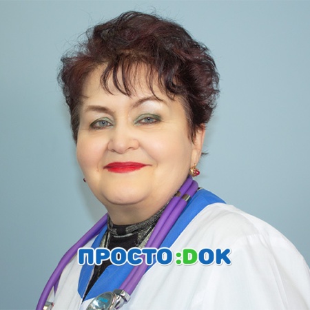 На фото Сингаевская Людмила Ивановна